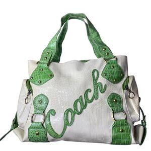 Vintage y2K Green Off white Coach purse No CO6Q-11495 RARE